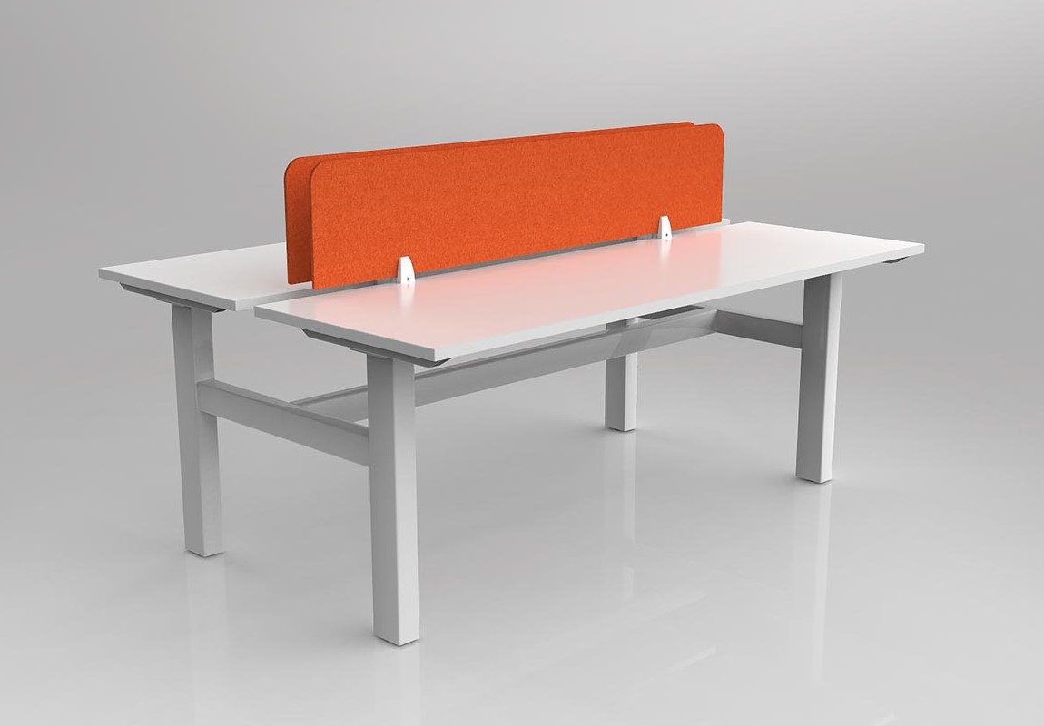 Agile Fixed B2B rectangle frame - with Acoustiq Divider